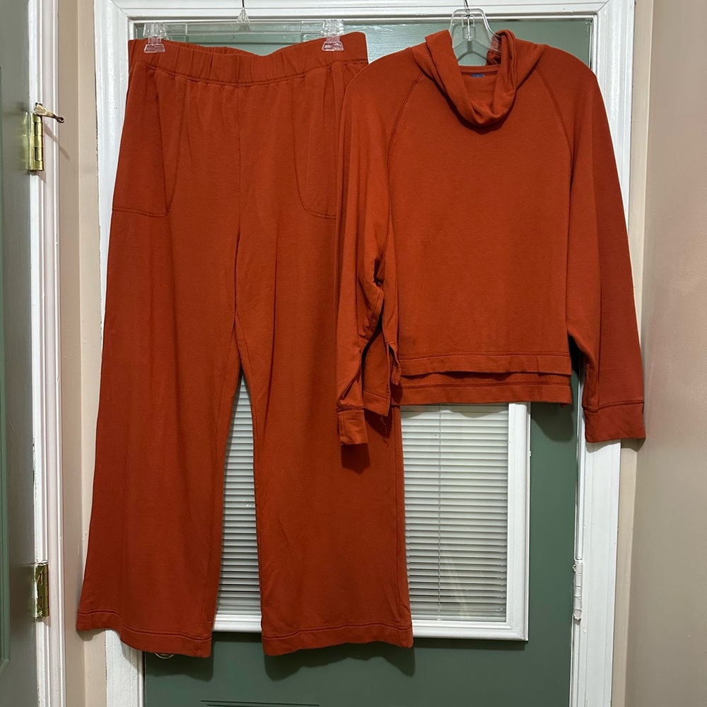 Old Navy 2pc set Cozy Knit Cowl sweatshirt + wide leg pants in Cider Sz Large